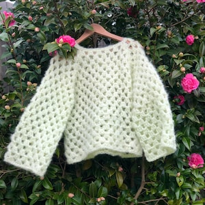 Meganfaithmakes' Suki Sweater Crochet Pattern (English)