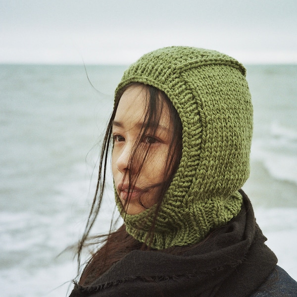 Saskia Hood Knitting Pattern PDF (English)