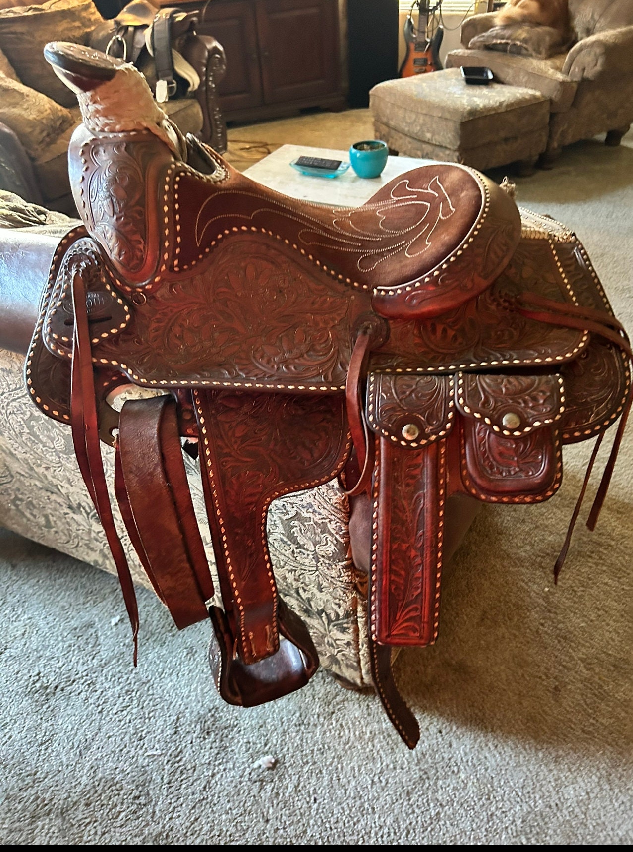 Vintage Forrest Shoup Saddle , Beautiful Hand Carved 14.5 Inch