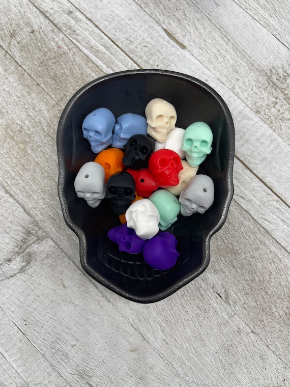 Skull Focal Bead Bundle Pack of 18 | Focal Beads | Silicone Focal Beads | Skull Focal Beads | Halloween Focal Beads