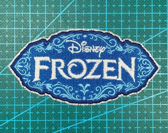 Toppa termoadesiva e da cucire completamente ricamata con logo Disney Frozen