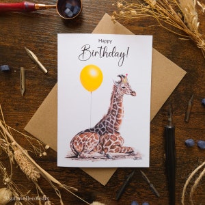 Alles Gute zum Geburtstag | Ruhe in der Savanne | Baby Giraffe | A6 Blanko-Karte | Giraffe mit Ballon