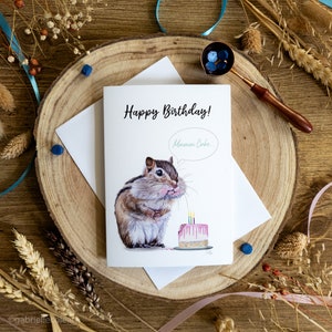 Carte de joyeux anniversaire | mmm gâteau | Carte de joyeux anniversaire Chipmunk | de voeux de faune sauvage | Vierge A6 | Drôle | Mignon