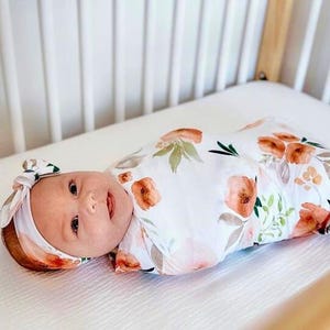 Boho floral hospital welcome set, Swaddle, bassinet sheet, gown, headband bow