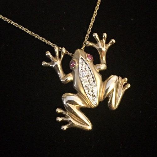Gold Frog Necklace 14k Gold Tree Frog Charm Frog Pendant Frog Etsy