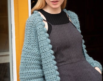 Chunky Crochet Cardigan PATTERN by @highinfibre. Quick and easy with a fun bubble stitch border and a comfortable one size fit