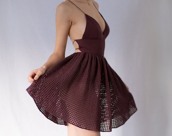 Crochet dress with full skirt PATTERN by @highinfibre
