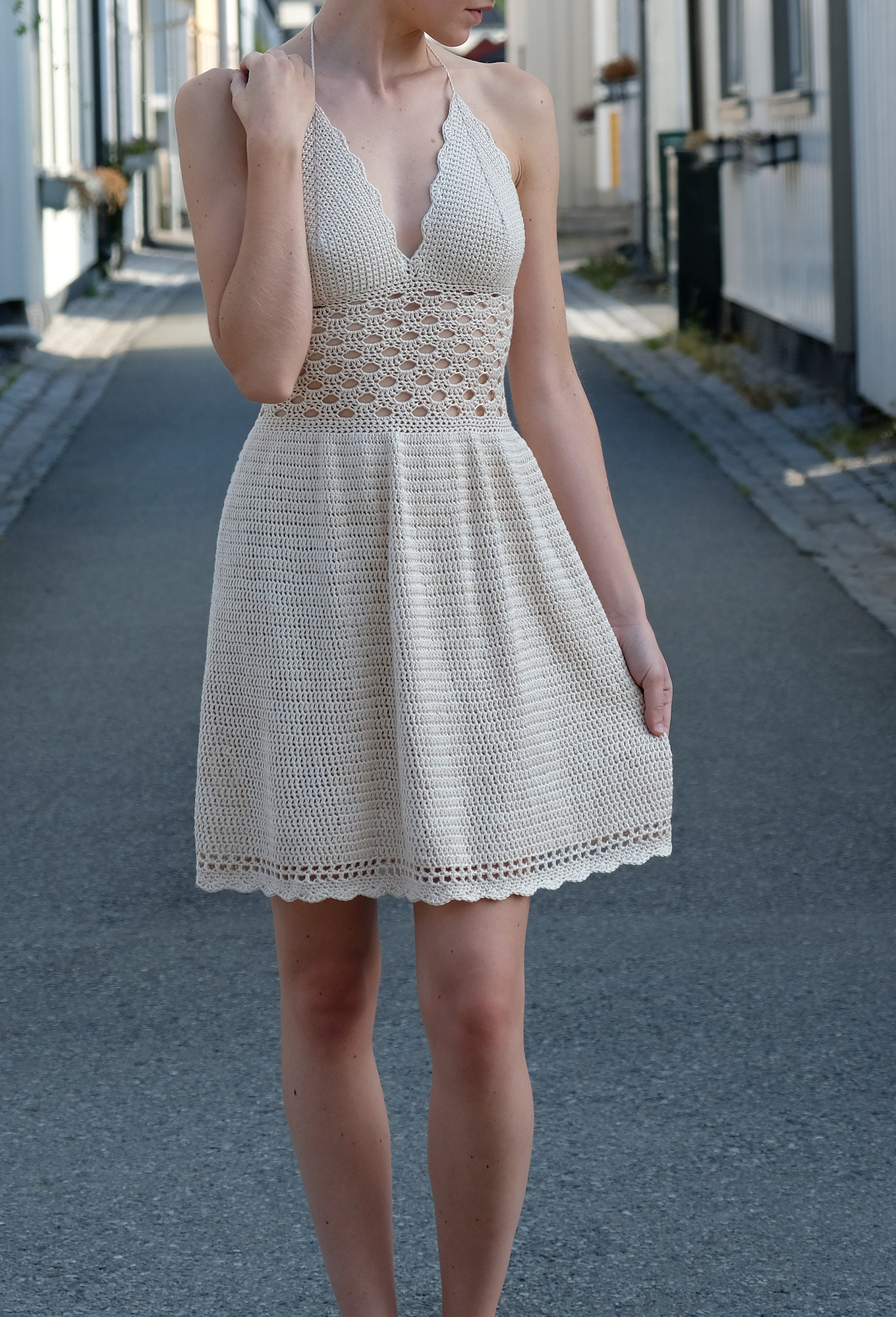 mimosa cut out midi dress in Hanami by Aje Modelyn Summer Square Neck Boho Revival Size:31 in