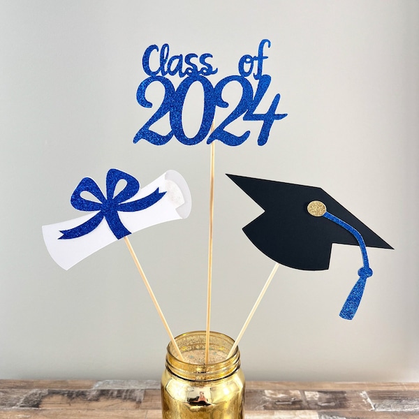 2024 Graduation Party Decorations / Graduation Tabletop Decoration - Cursive Class of 2024 Set