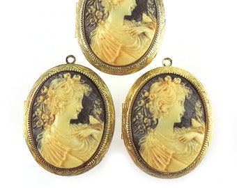 Cameo Locket, 1 pc
