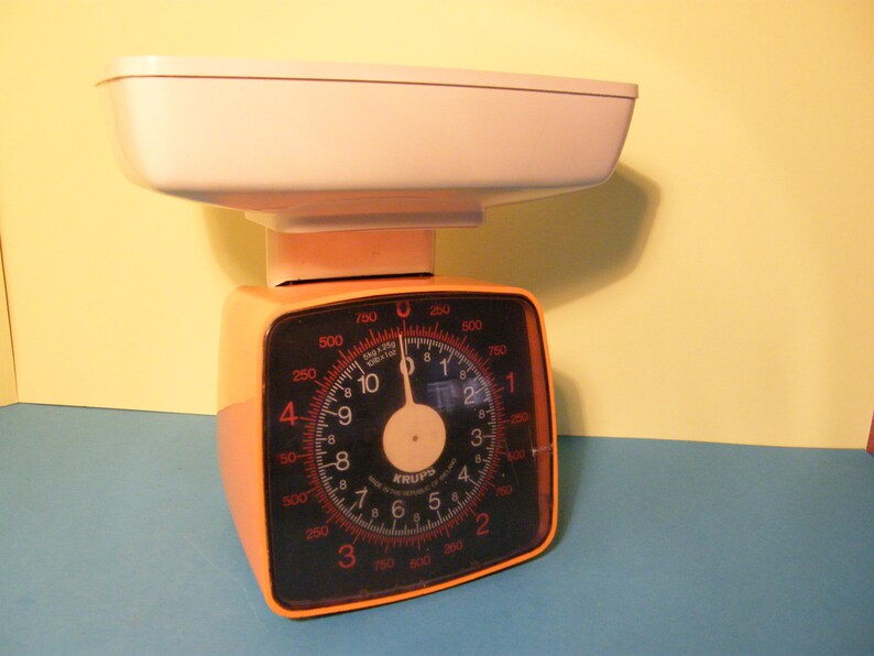 Retro Orange Krups Weighing Scales Image 0