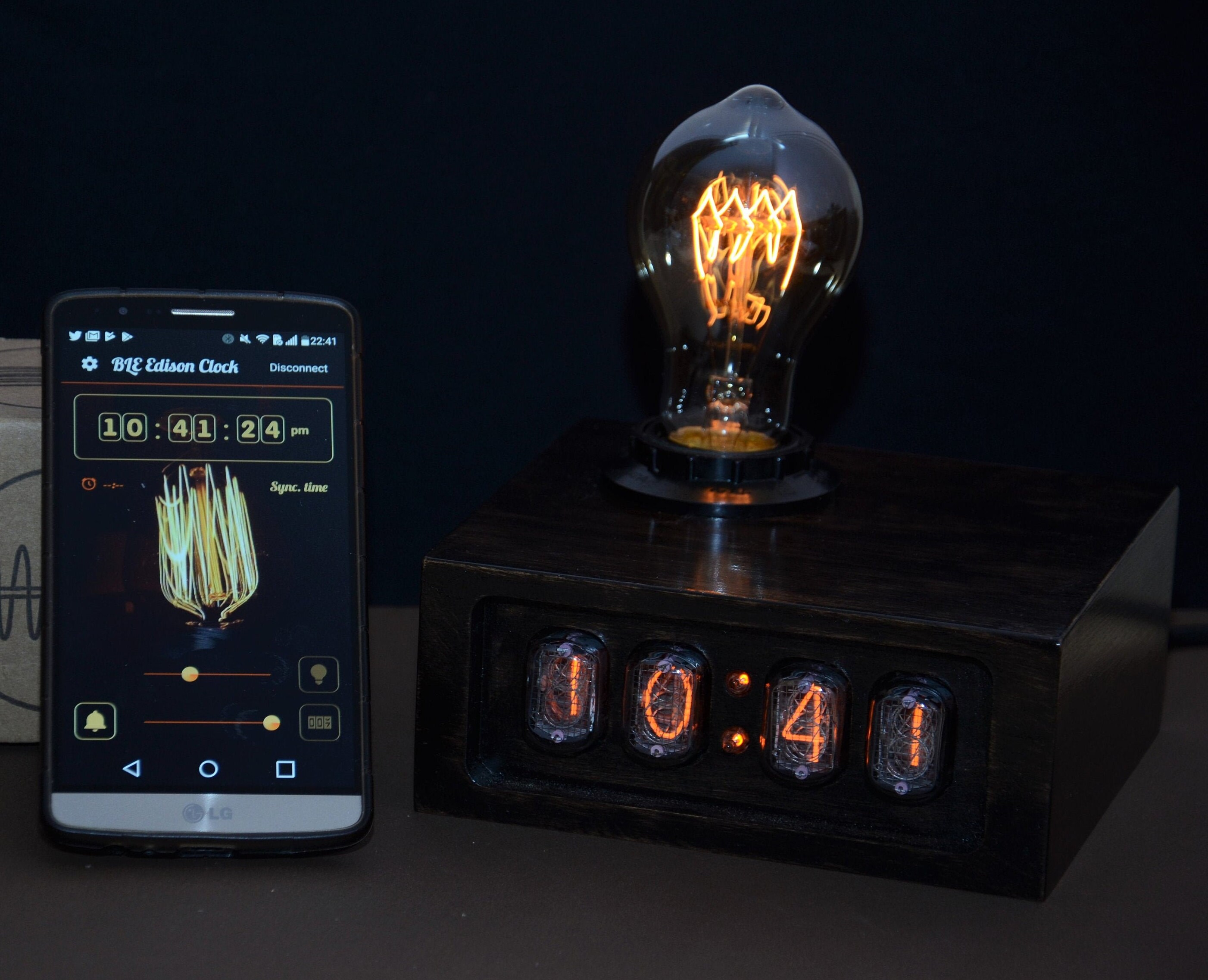 Vintage Style Edison Clock Nixie Tube Edison Bulb Wood Night Etsy UK