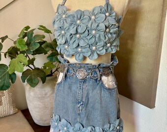 Handmade denim pocket Belt with Floral Embellishments 48 inches Upcycled Boho Denim Pocket Belt, DIY Jean Belt, Hippie Chic  main image 4