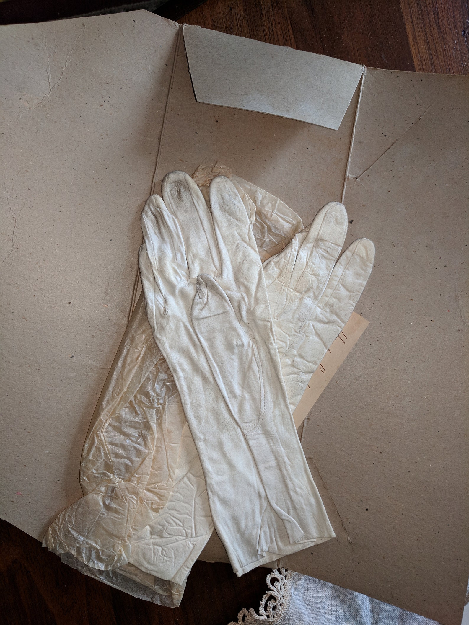 White Doeskin Leather Gloves Etsy