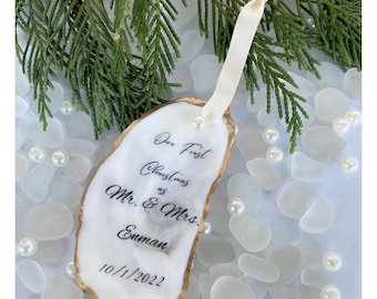 Wedding Christmas Ornament Personalized 2025 First Christmas Married and Engaged Ornament Unique Handmade Newlywed Gift Wedding Party Gifts