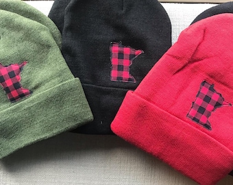 Buffalo Plaid MN Beanie | Stocking Cap, Minnesota, MN Applique, Fall, MN Gift, Cabin, Birthday Gift, Winter Hat, Stocking Hat, Slouchy Hat