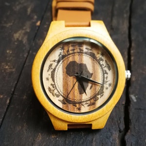 Afrika Karte Uhr, Tiere und Planet Erde, Tieruhr, Unisex Herren- und Frauenuhr, Holzuhr, Holzuhr, personalisiertes Weihnachtsgeschenk