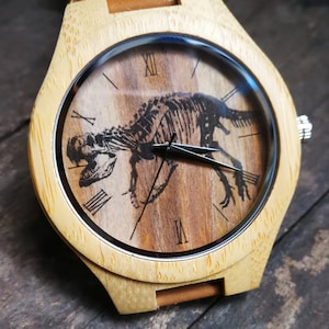 Tyrannosaur Watch, Dinosaur Skeleton Watch, Wild Animal, Unisex Men&#39;s Women&#39;s Wrist Watch Wooden Watch, Engraved Personalized Christmas Gift