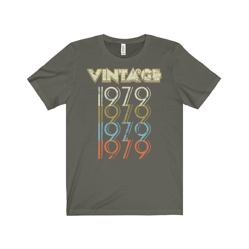 42nd Birthday Gift 1979 T Shirt in Retro /& Vintage 70s style for Men or Women Unisex Jersey Short Sleeve Tee Shirt Top