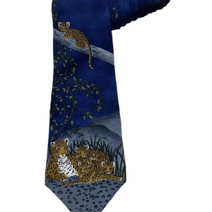 World Wildlife Fund WWF Leopards Design NO 138 Vintage Novelty Necktie