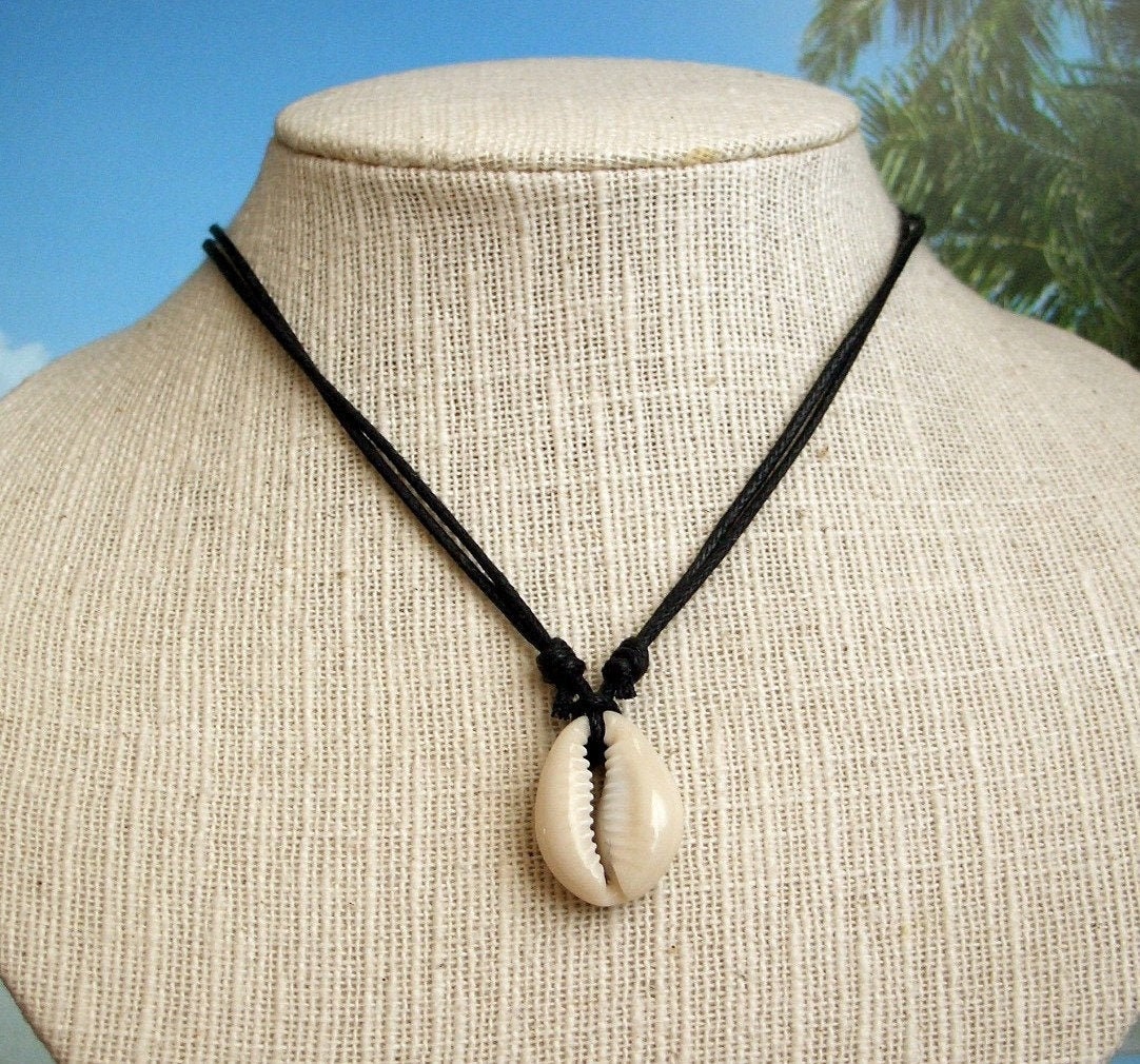 Mens shell necklace Clearance