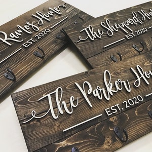 Personalized Last Name Key Holder, Wedding Gift, Housewarming Gift, Key Hanger, Wall Key Rack, Custom Wood Sign, Realtor Closing Gift