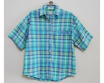 Levi’s Vintage Button Up Top Women’s Size Medium Green Blue Plaid Short Sleeve P