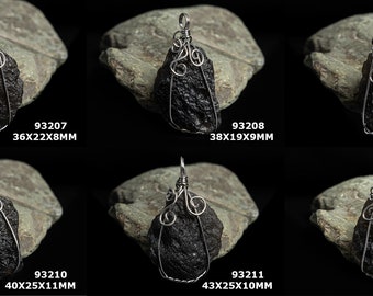 本物の天然釉薬ブラックシリウス隕石ワイヤーラップペンダント