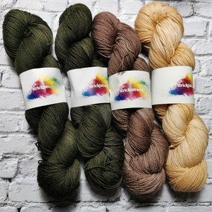 QUARTER ROUND hand dyed wool image 1
