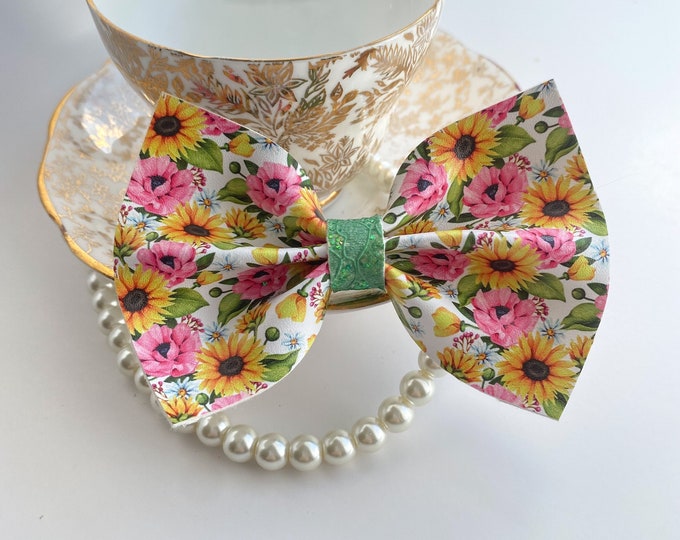 Hairbow with sunflowers, green and pink accessories, girly hair clips, clips for toddlers, baby headbands, gift for girls, summer hair bows
