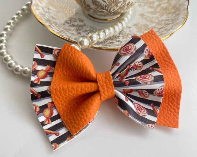 Halloween Hairbow Orange Jailstripes Candy Pattern, Bows for holidays, treatbags, gift for girls, toddler accessories, themed hair clips