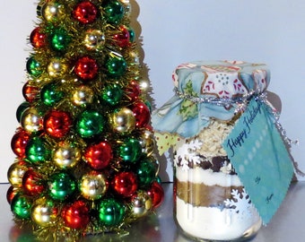 32 oz Chocolate Chip Oatmeal Cookie Mix In A Jar Holiday Gift Favor