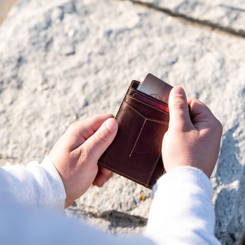 Credit card holder