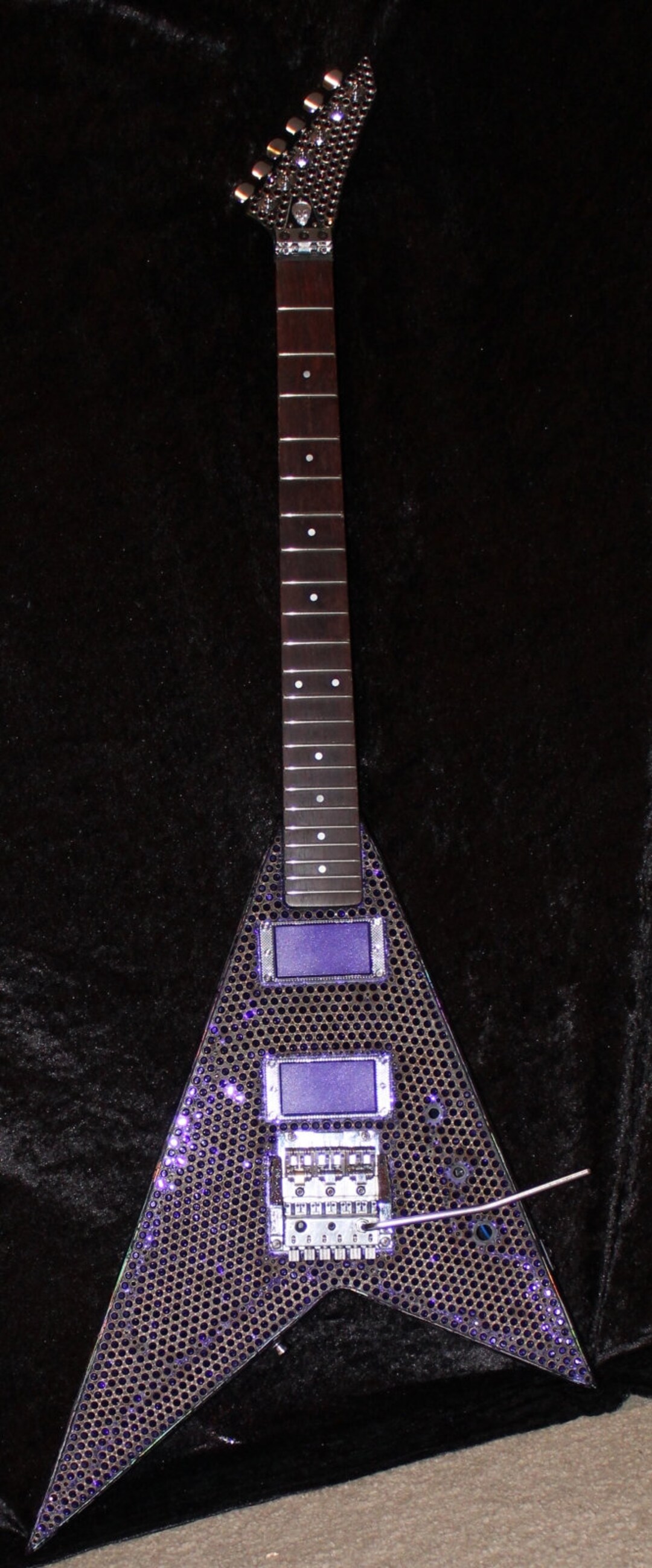 Purple flying v guitar deals