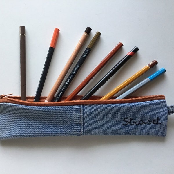 Mini pencil cases in denim jeans