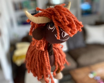 Highland Cow Moraq - Animal Toy Puppet, Moving Toy, For Kids, Gift, Soft Toy, Educational, Handmade