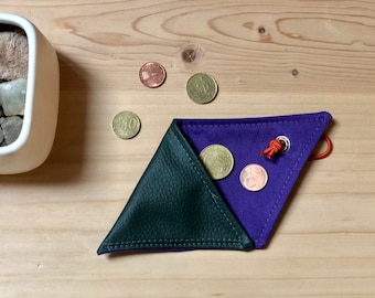 Coin purse and coin purse in bottle green vegan leather and purple cotton interior