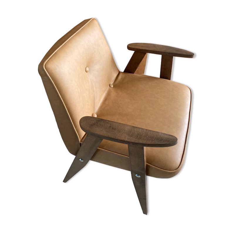 Original 366 Stuhl aus den 1960er Jahren bezogen mit echtem italienischem Leder. Entworfen von J. Chierowski Bild 3