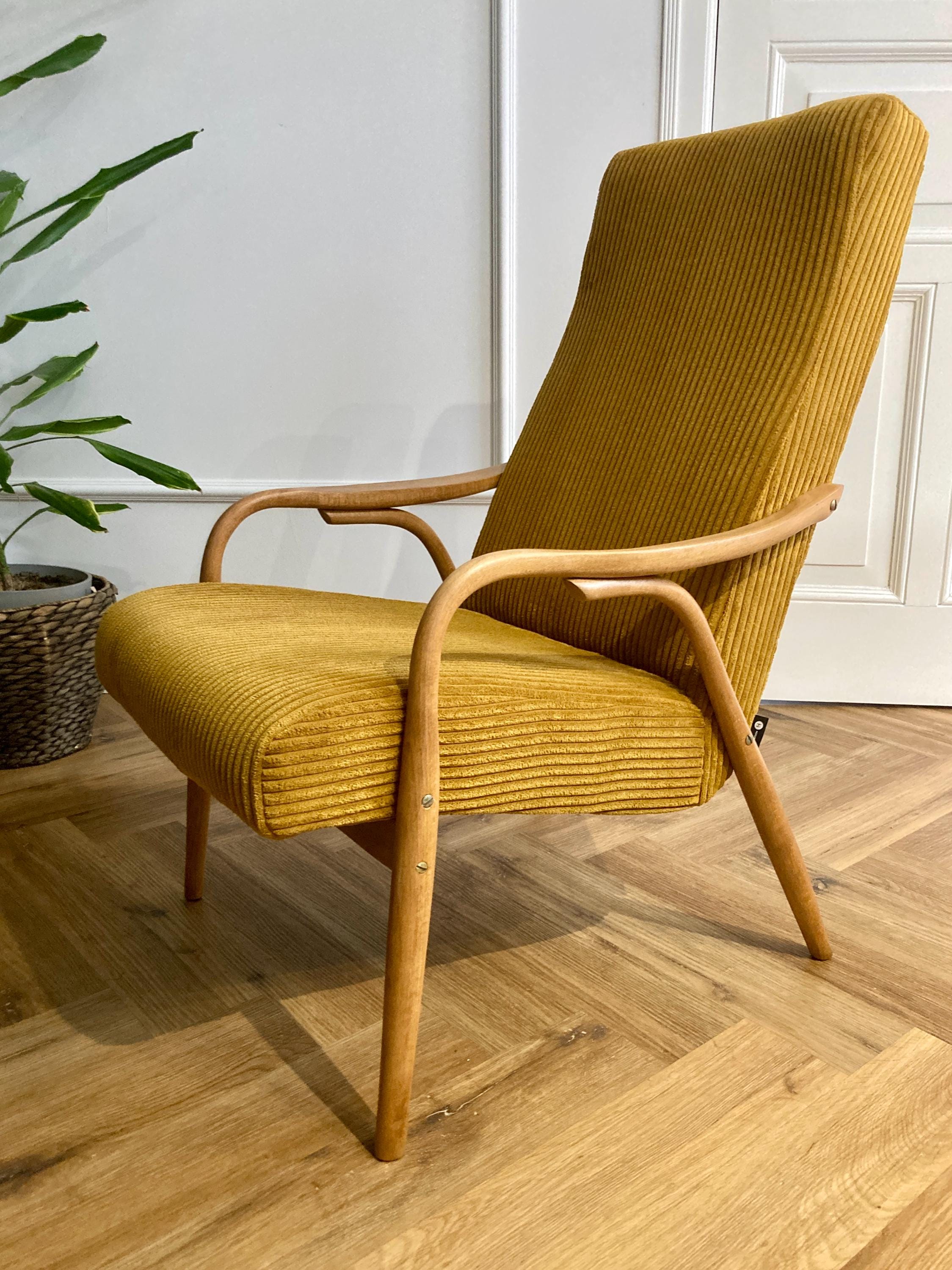Chaise Originale Du Milieu Siècle Ton 947 Après Une Rénovation Complète. Personnalisation Disponible