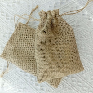 12 Pcs Pack Blank Burlap Bags Dry Flower Packing Natural Jute Drawstring Bags Party Favor Holder Diy Soap Packing Pouches