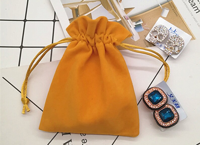 50 Pcs Multi Size Soft Jewelry Bags For Necklace,Watches,Bracelet,Rings,Earrings Organized,Velvet Jewelry Pouches Velvet,Lipstick Pouches