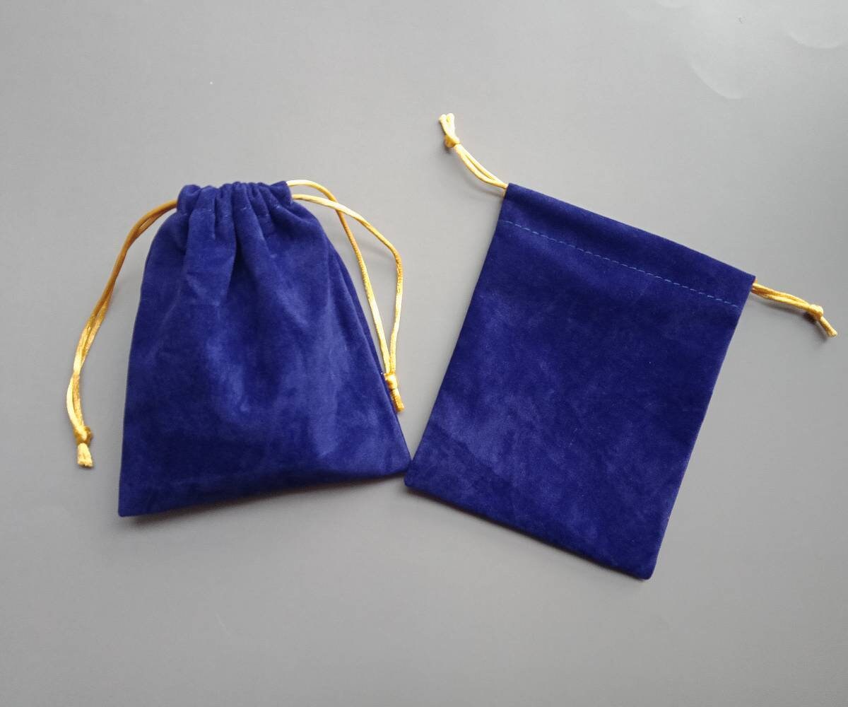 100 Pcs Bulk Velvet Jewelry Pouches Personalized Gold Logo Print Etsy 100-pcs-bulk-velvet-jewelry-pouches-personalized-gold-logo-print-etsy