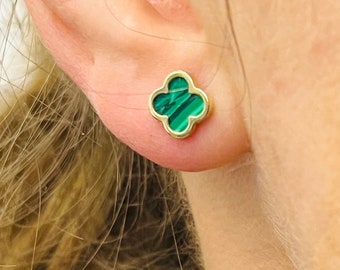 Green Clover Stud Earrings Malachite Solid Gold 14k, Malachite Clover Earrings for women, Unique earrings green and gold, Gift for Her