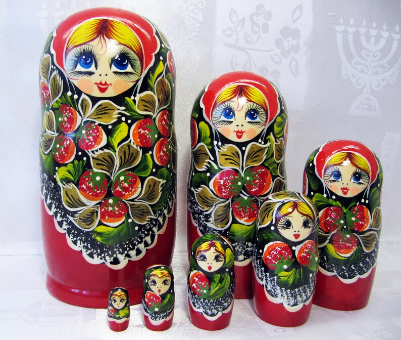 babushka nesting dolls