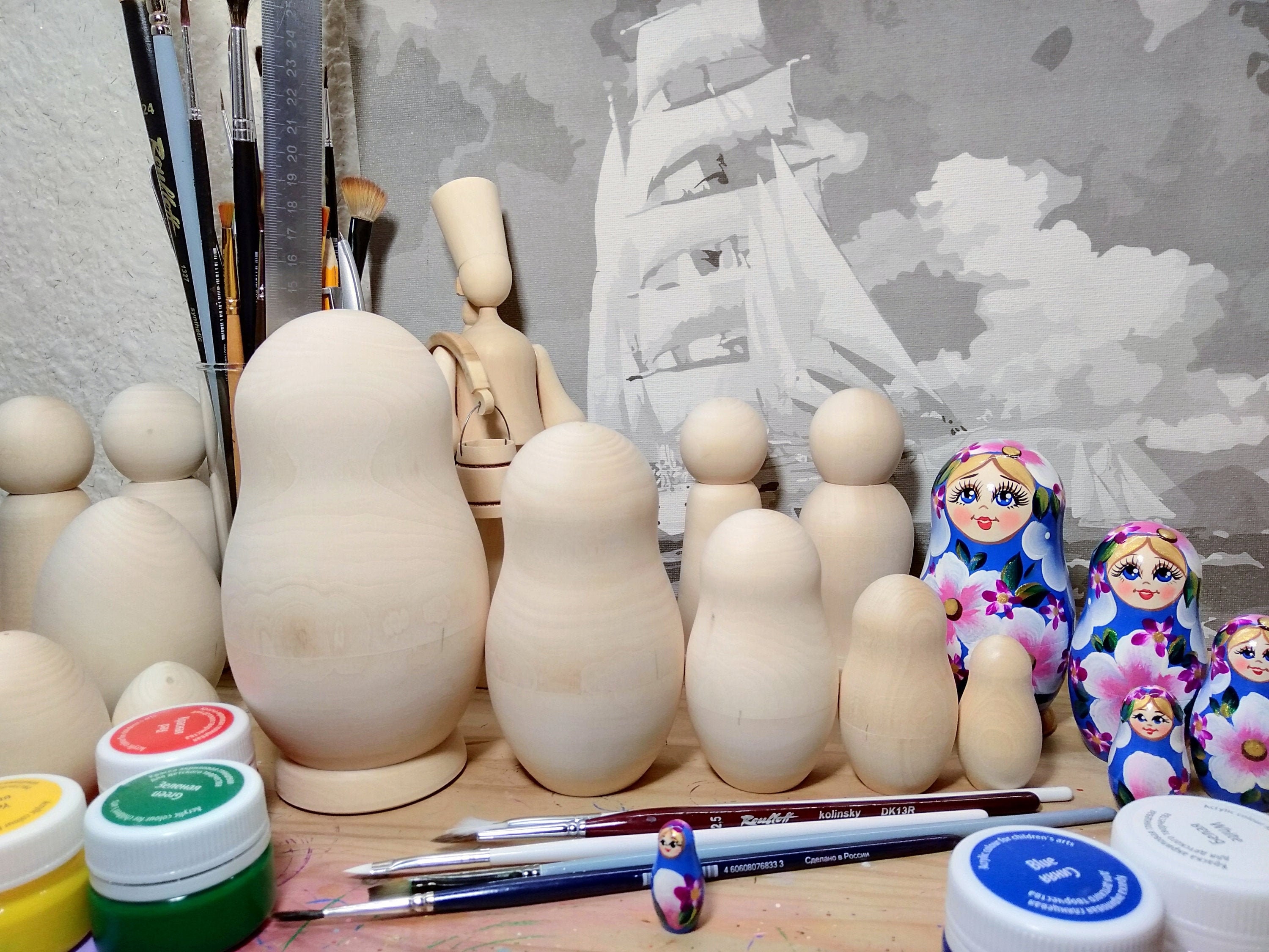 Wooden Russian Nesting Babushka Matryoshka 5 Dolls Set Unpainted Blank Dolls NEW