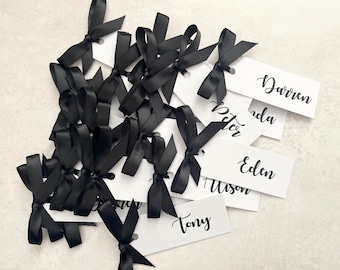 Personalized Wedding Place Card: Foiled Name Tag with Ribbon