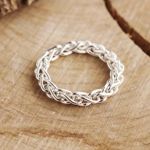 Solid Silver Chain, Flexible Link Ring, 925 Sterling Silver, Simple Wheat Chain, Unique Ring for Men and Women, Unisex Jewelry