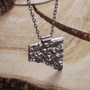 A Reticulated Rectangle Pendant A Reticulated Rectangle PendantWhat/'sIt What/'sIt