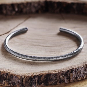 Oxidized Thin Cuff Bracelet, Solid Sterling Silver Wire, 925 Solid Silver, Frosted Finish, Open Oval Bangle, Layering Jewelry, Unisex Gift
