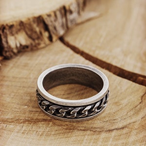 Silver Spinner Ring, Oxidized Anti-stress Band With Loose Curb Chain ...